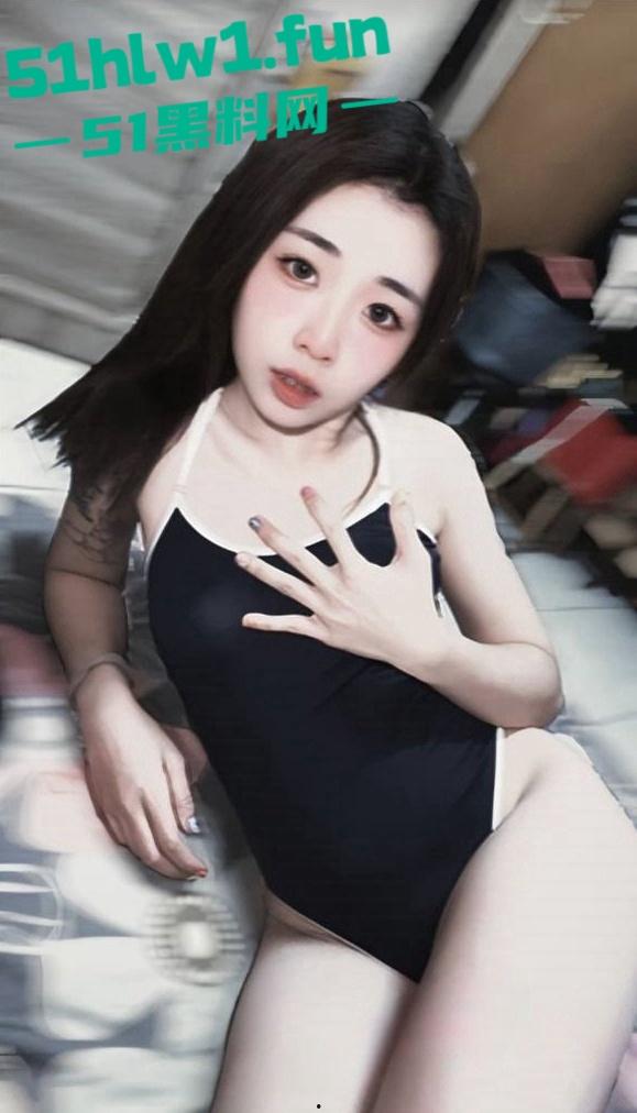 约炮大神投稿自己21岁极品纹身母狗【卢欣柔】年纪轻轻会的不少，各种姿势任猛男持续输出-28