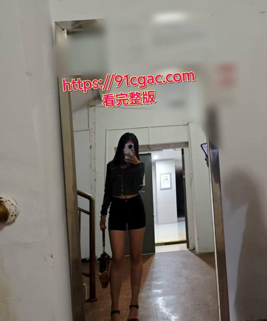 四川达州32岁轻熟人妻卢佩盈,这骚货的性欲可真是了不得-1