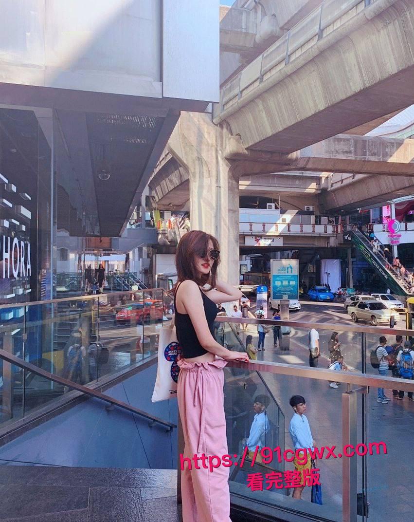 深受av影响，抖音网红 小张不在家 决定自拍一部av献给大家！-5