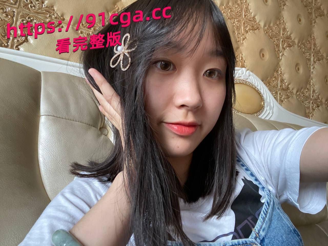 女大学生曝光泄密，约炮金主调教视频流出-1