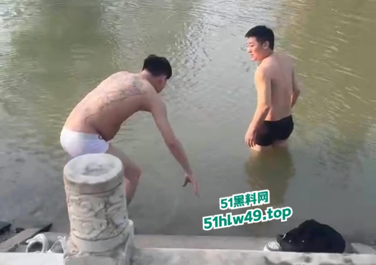 湖北两男子打赌激将法，逼跳河游泳一人溺亡，律师城明知对方不会游泳涉嫌过失致人死亡罪。