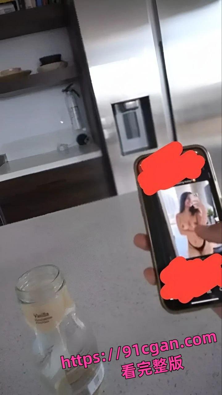 高颜值留学生母狗李欣 日常被白人男友调教性爱分手后曝光流出-2