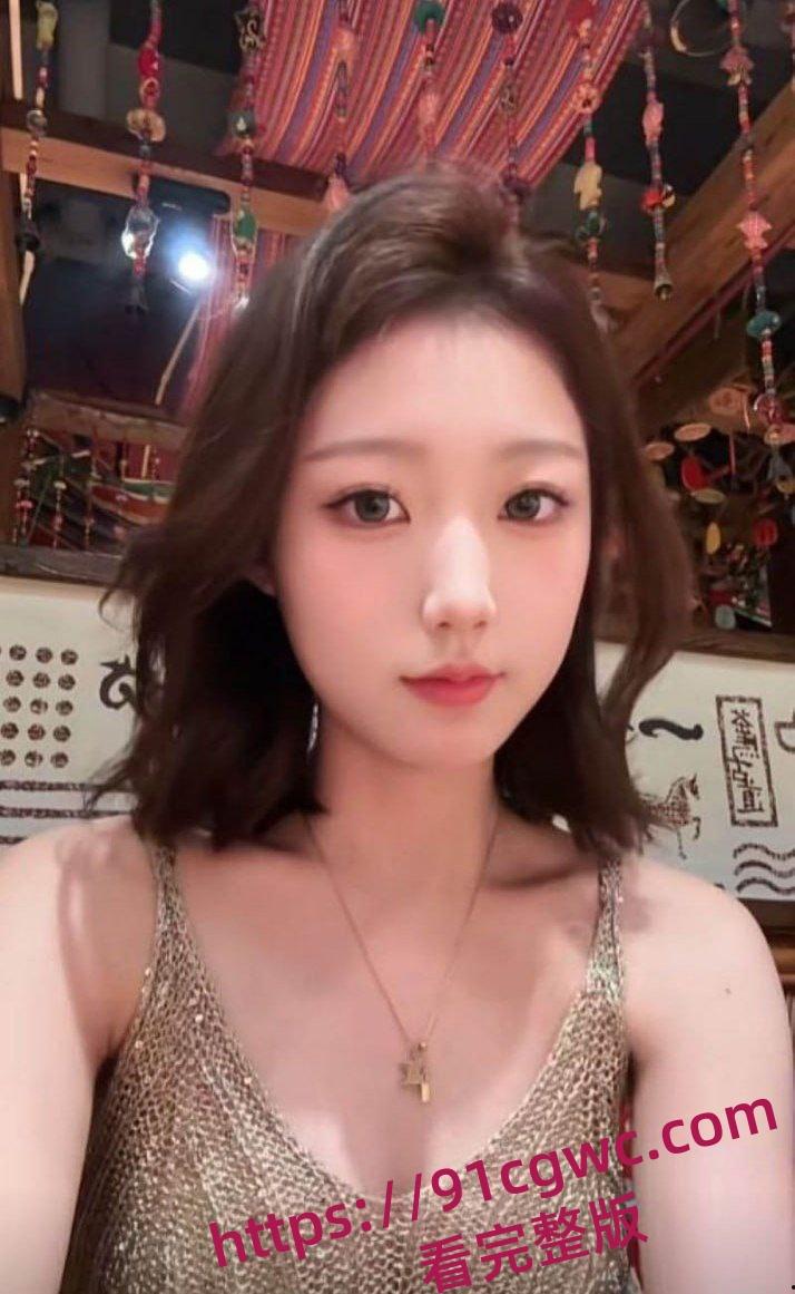 抖音小网红开心小椰子 直播与男友做爱娇喘曝光 坚持一分多钟才封号 榜一大哥定制剧情淫叫入耳太上头!-2