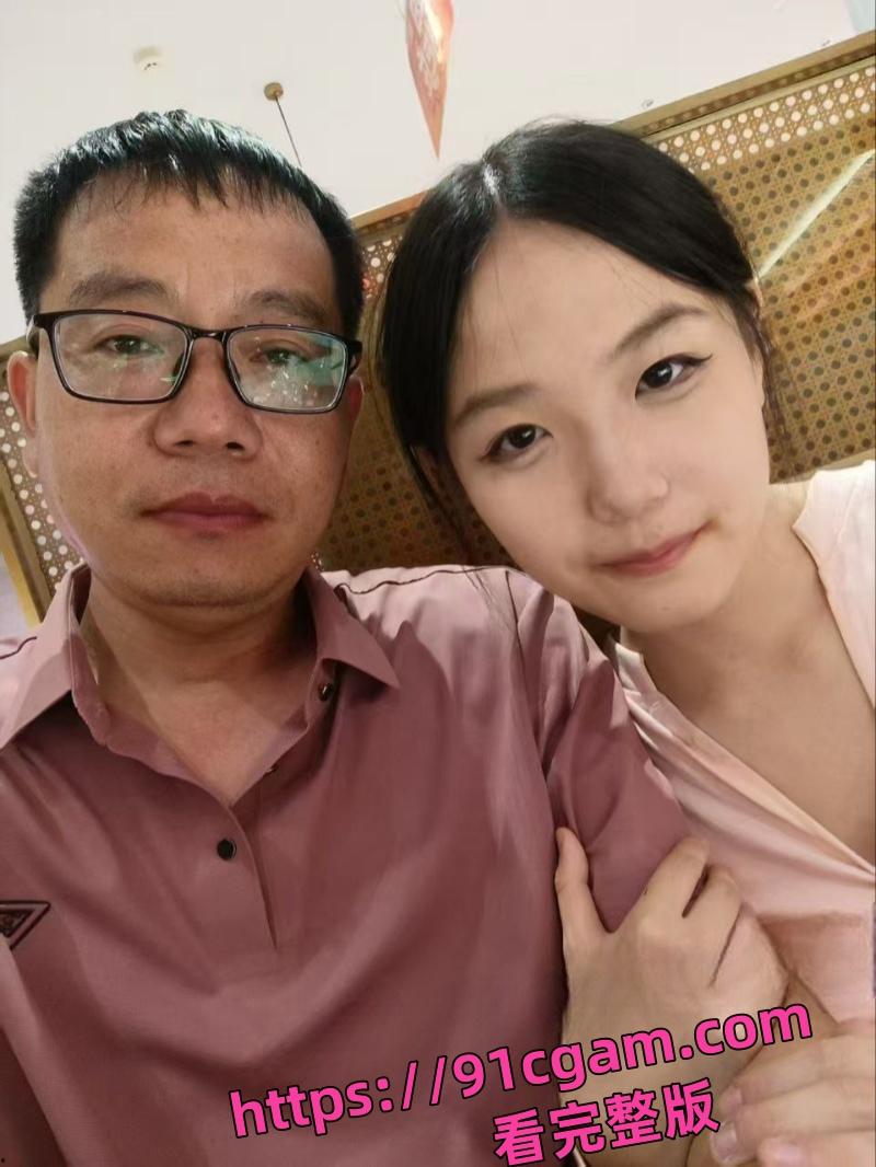 河南舞钢实验高中高一女生李如意 勾引化学老师玩SM 一天做三次给化学老师榨干了