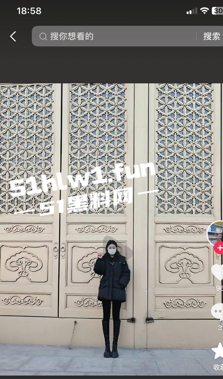 德州庆云县侯双婷,教育机构补课老师,身材高挑腿长逆天,兴趣超强的反差御姐,自拍勾引视频流出!-12