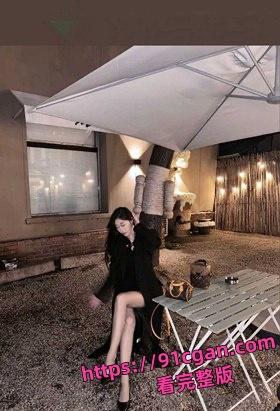 抖音网红刘紫怡男友三亚酒店闭关三天，她被男友狂干骚穴喷水呻吟尖叫，私密淫乱至极!