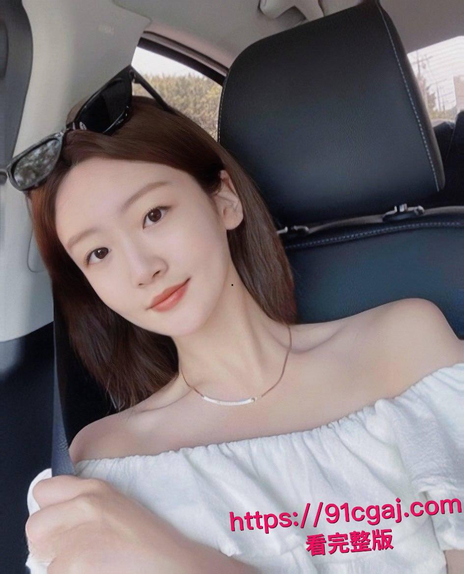 极品人妻章雅晴同学会后勾搭初恋直奔酒店,浪叫喷水操到腿软,视频竟被渣男贱卖换钱!-1