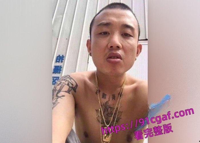 曝光gai约炮女粉丝,在与女粉的互动中,经常发生超亲密的举动-2