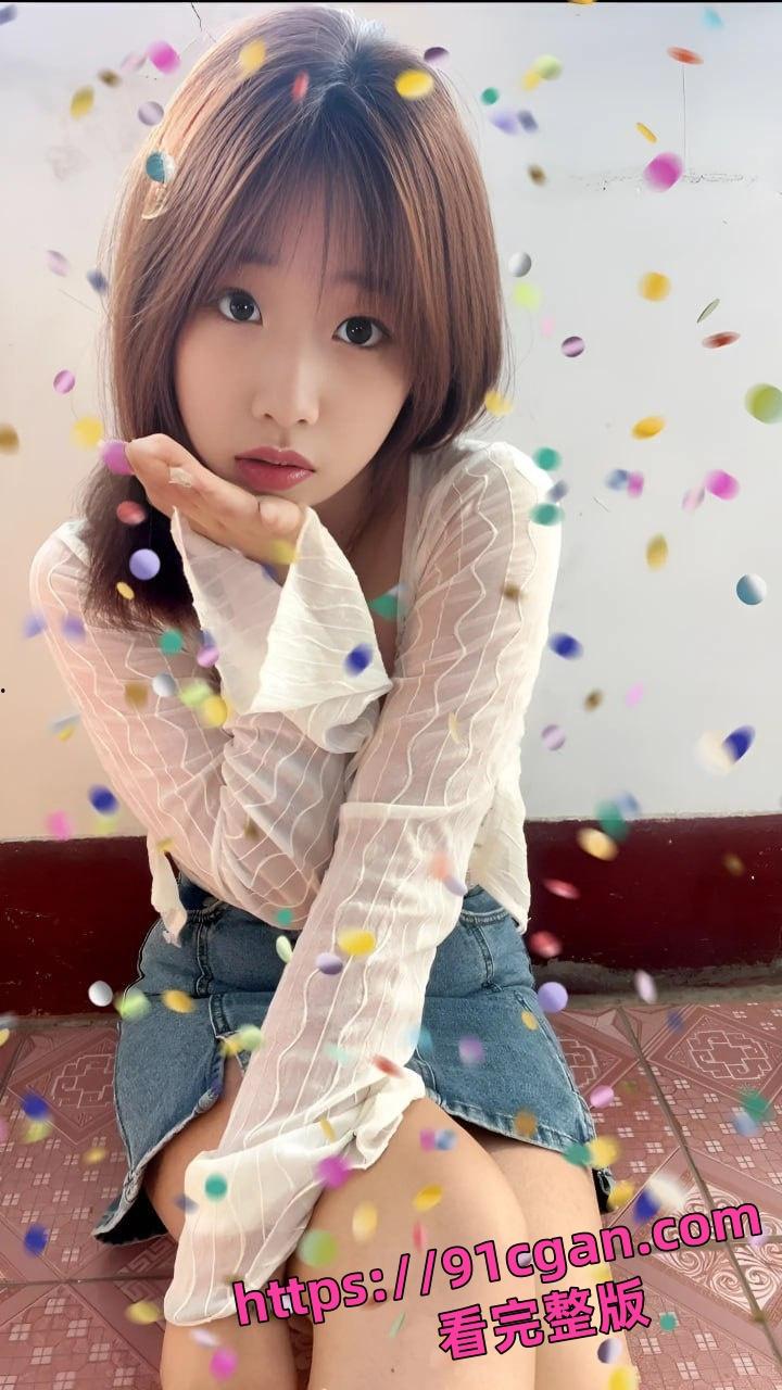 杭州某酒吧气氛组 张欣慧 被社会小伙调教成性奴母狗 还带去给兄弟一起操 真是白瞎了-7