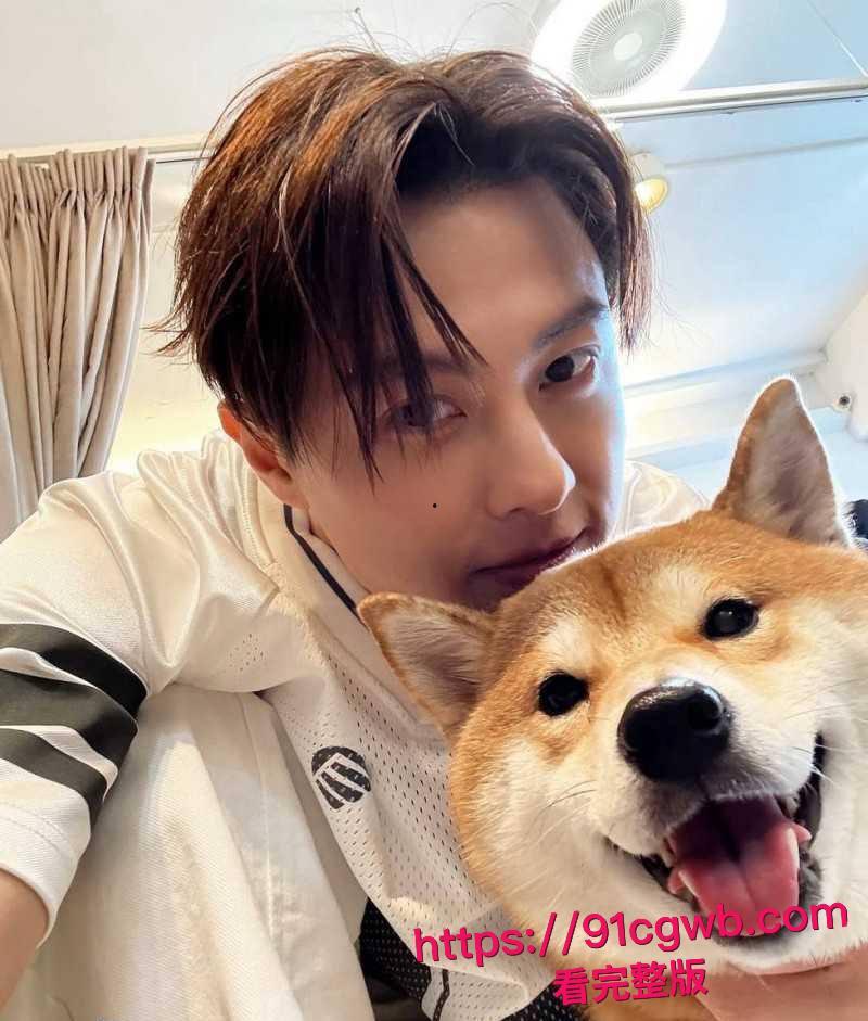 台娱惊天猛料!范姜彦丰含泪曝光妻子 江玮琳 婚内出轨歌手 邱胜翊 公然调情铁证如山 性爱视频震撼流出!-9