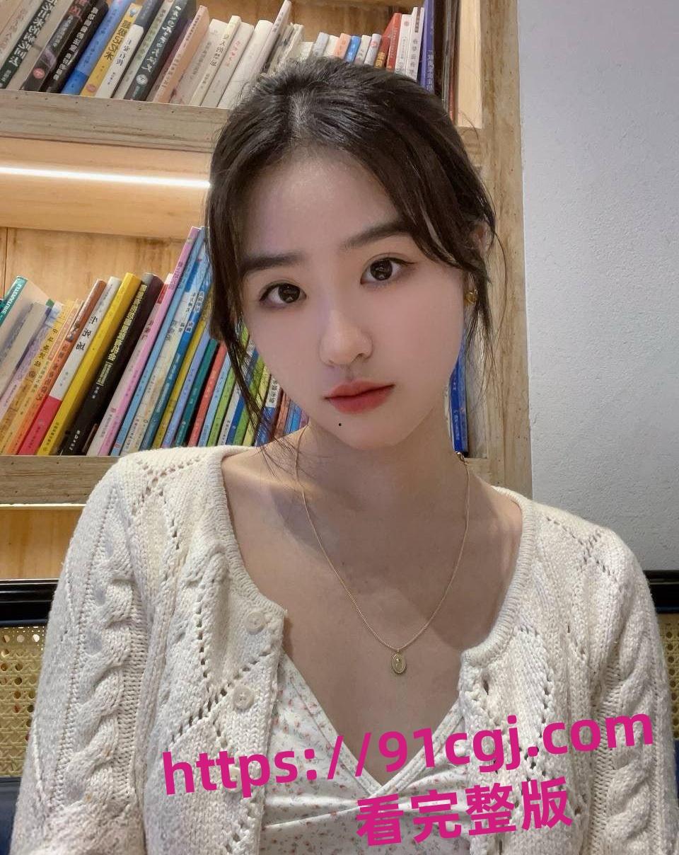 委婉气质小姐姐 李丽雯 与男友自拍性爱视频曝光流出 纯欲小姐姐后入蜜桃臀