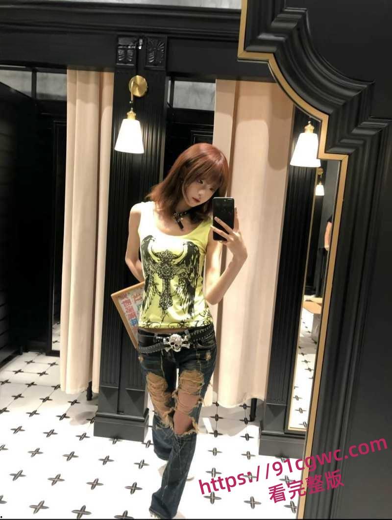 抖音340万粉网红少涵自曝猛料 男友伍六七出轨操粉 无套内射女粉为其打胎 性爱视频曝光实锤无疑!-9