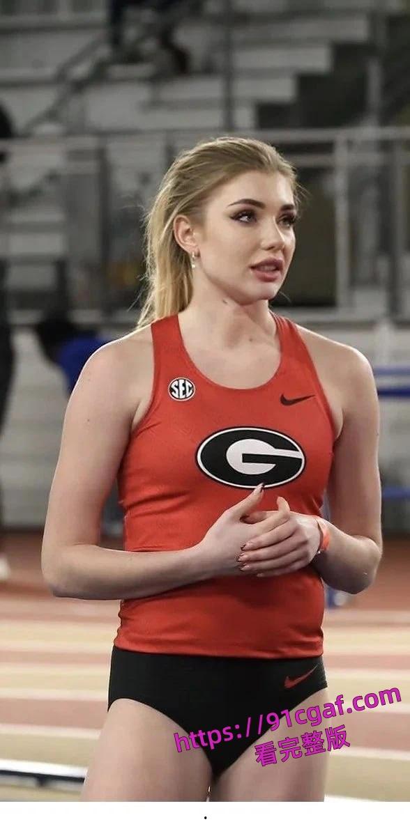 巴黎奥运的女子跳高比赛运动员叶连娜·库里琴科在付费站“OnlyFans”有不少视频-4