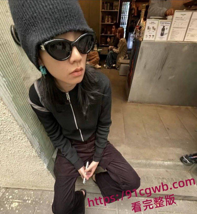 福建抽象人气女网红王大钳子出轨曝光私生活糜烂出轨无数男人 夜夜换床伴 床上功夫一流-41