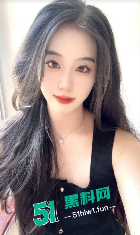 你幻想中的律政佳人,极品颜值身材的实习律师在职场中也是母狗般存在大尺度私拍视频照片流出。-4