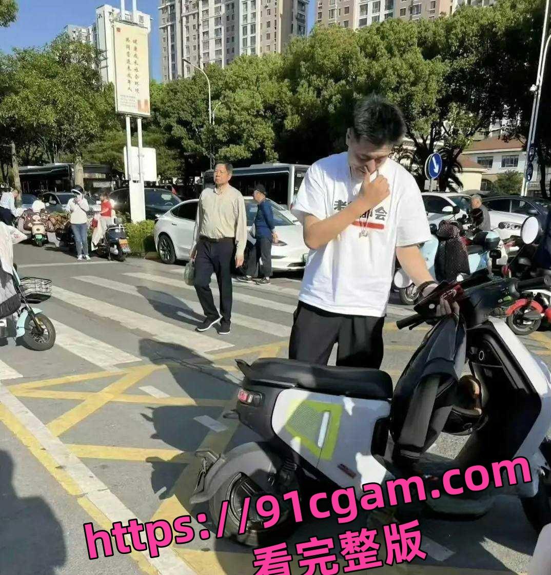 网红教育博主张雪峰 出轨丑闻曝光 包养小自己12岁的苏州美女张梦婷-3