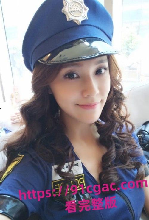 北京性感龙套演员刘淑妤酒店陪睡导演 激情床战视频外泄,火辣长腿成导演炮架-3