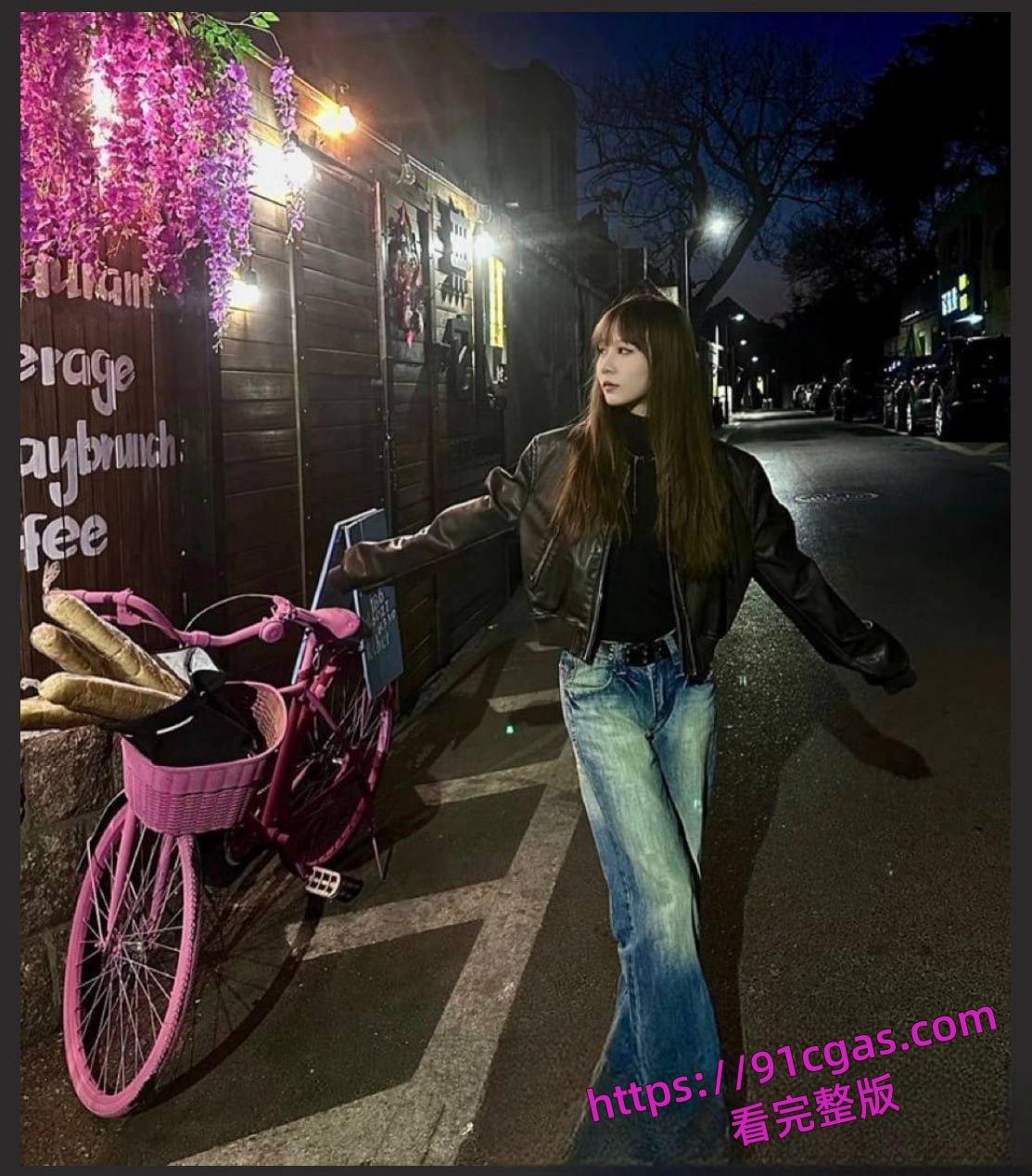 中国海洋大学的大一嫩妹许真福被前男友粉鲍特写怼拍视频-5