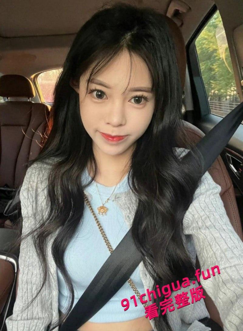 黑龙江哈尔滨口腔护士【孙梦涵】下海卖逼不惜花20万整容,摇身一变成凤凰后疯狂捞金敛财!-1