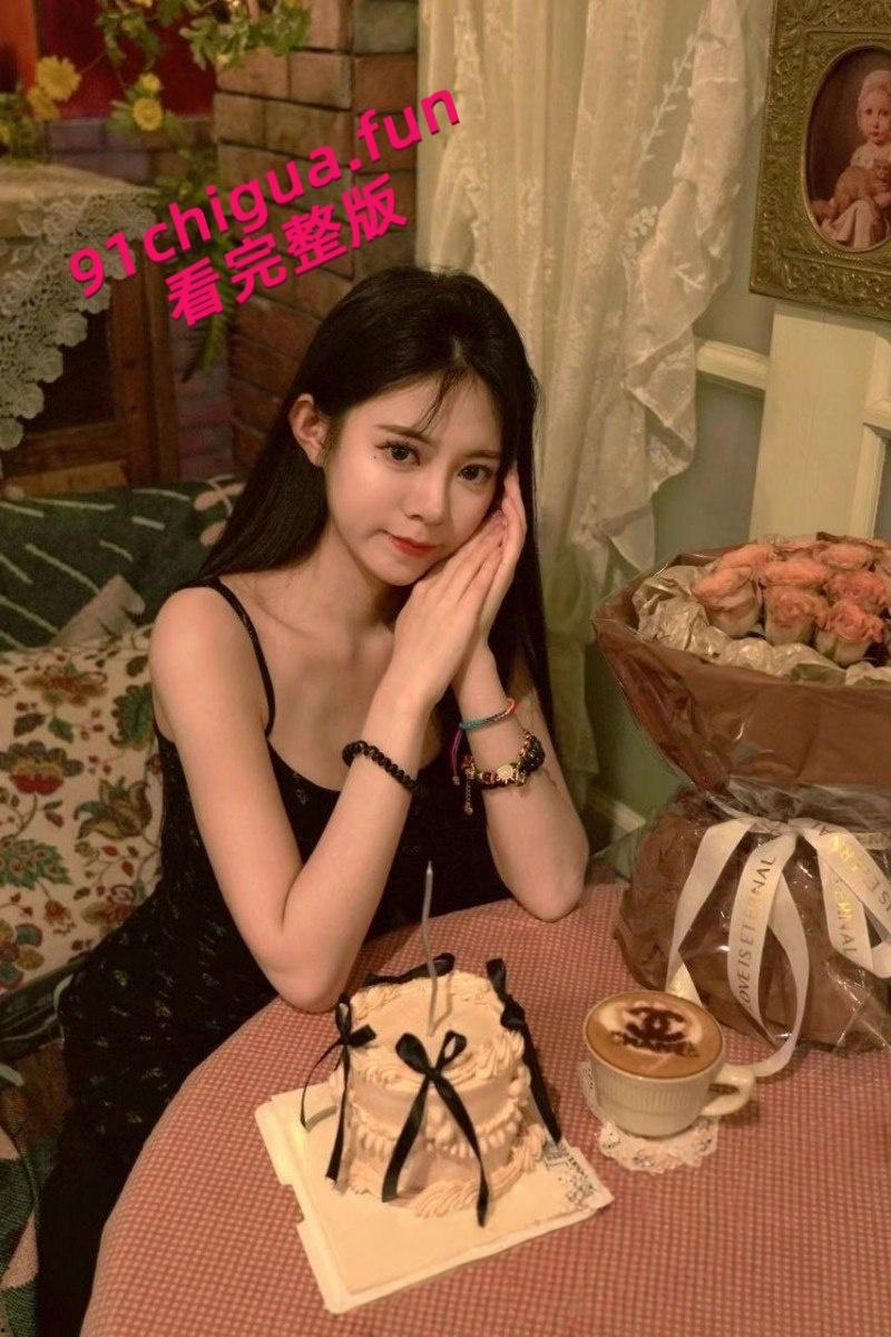 黑龙江哈尔滨口腔护士【孙梦涵】下海卖逼不惜花20万整容,摇身一变成凤凰后疯狂捞金敛财!-6