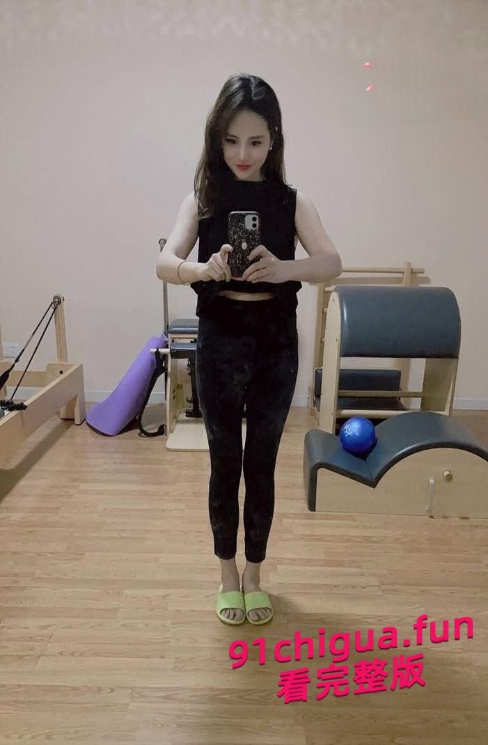 四川达州御姐吴小倩 恋爱期间出轨 被男友曝光约炮视频 竟然敢无套内射 真是勇敢啊