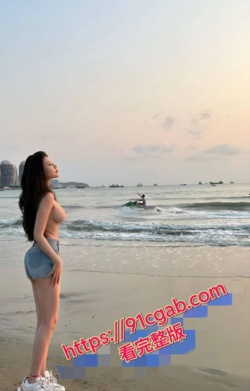 顶级反差母狗Dirty劳拉户外双飞群P视频流出:巨乳蜜桃臀无套内射! #反差母狗 #户外群P #白虎肉鲍 #自拍流出-4