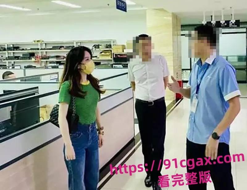 扬州市副市长张礼涛在扬州广陵区商务局副局长戴璐的婚房里发生性行为！-7