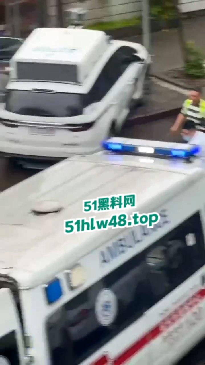毒贩回国逃蹿台州,枪杀多名路人和警察,现场比拍电影还可怕,目前国内视频已被封禁。-5