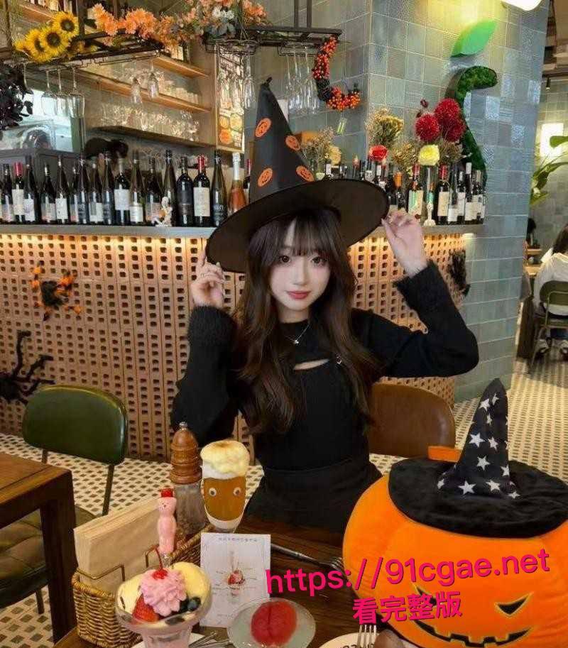 时代峰峻男团成员苏新皓人设塌房 被北京炮友实锤曝光 称其骗财骗色致其怀孕 私下为圈钱竟还给富婆当男宠!-3