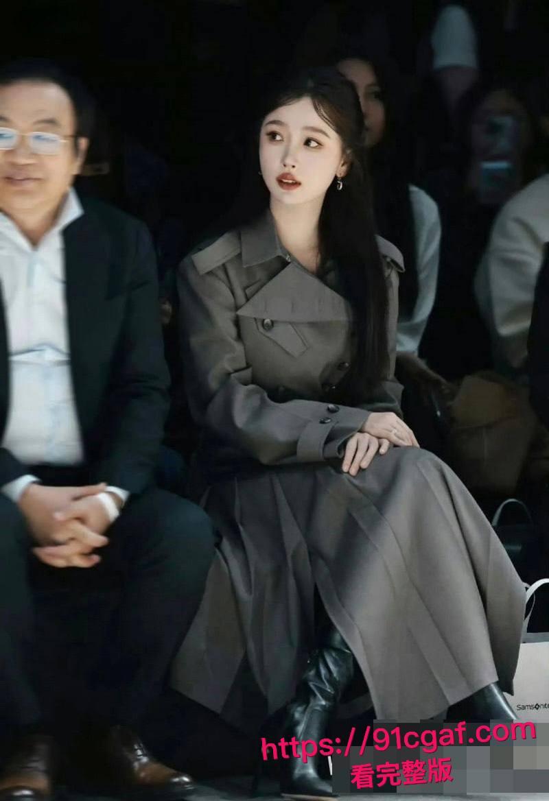 内娱当红女星虞书欣被曝陪睡黑料 拍部戏睡一个 私生活极度混乱 性爱视频独家曝光!-2