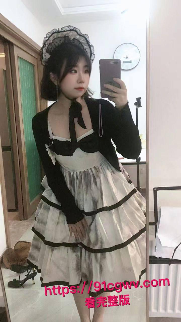 贵阳26岁C杯浪货李成乔自拍调教片外流!表面乖乖女床上爱绑绳子挨大鸡巴狂捅多毛骚逼淫叫不停-8