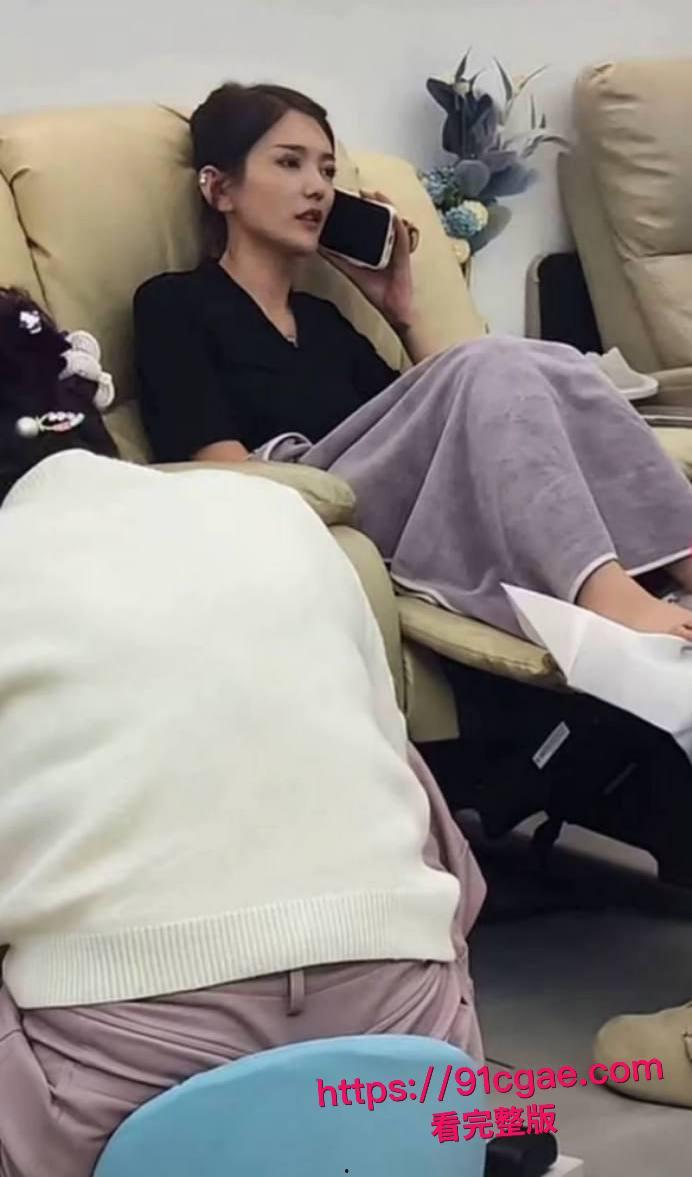 快手千万粉网红老狗被前妻白羽直播曝光 婚内出轨女徒孙佳昕 夜猫KTV聚众淫乱当场口交 录音与视频独家曝光！-3