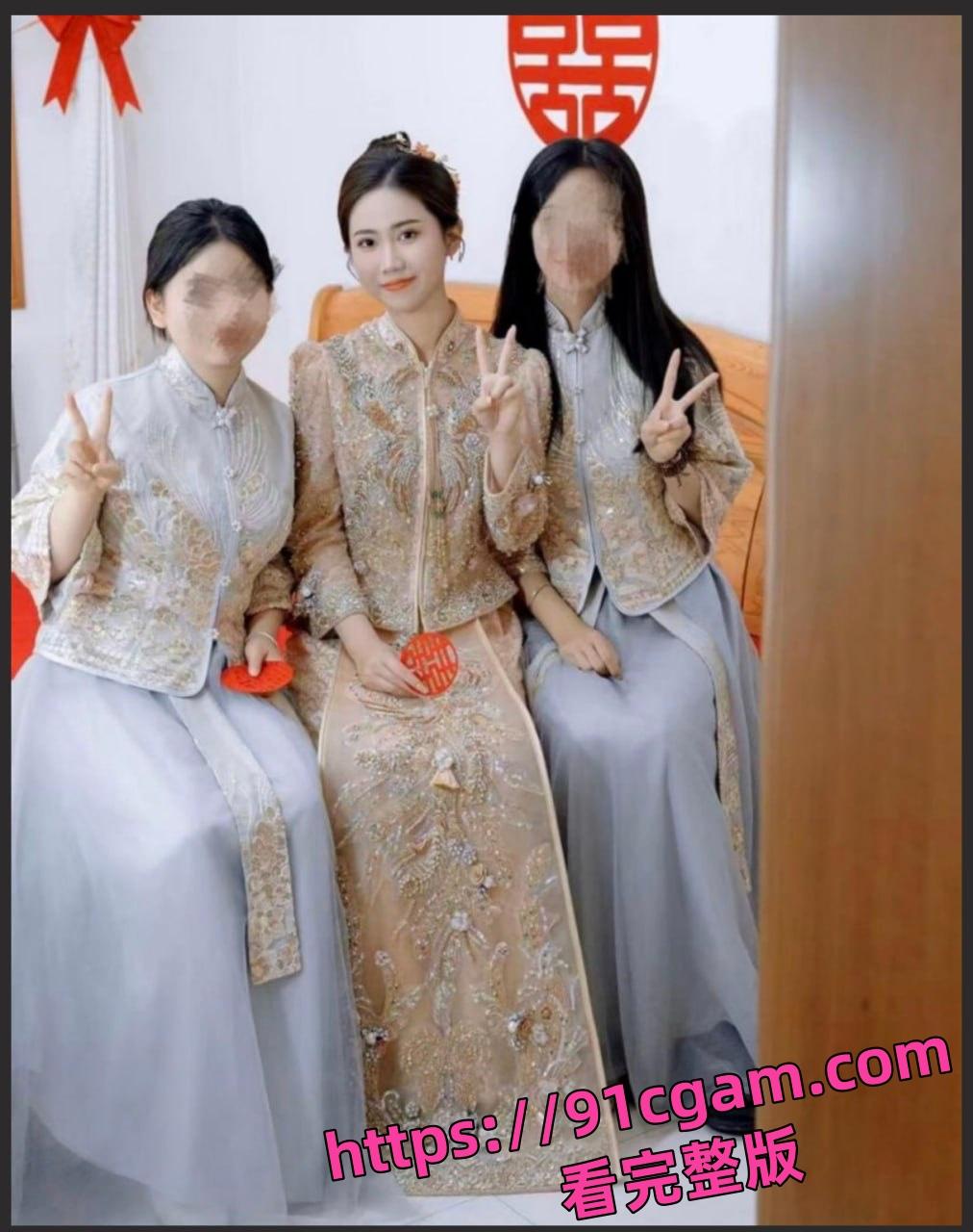 山东最美的爱妻崔XK被绿帽癖老公送人操 请把你们的精液都射给她-8