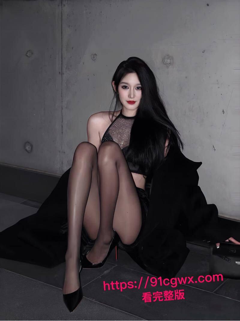 性瘾爆表!极品少妇狂野做爱泄露,巨乳肥臀摇晃不停连续高潮浪叫震天,身材火辣到爆被大屌操爽飞天!-6