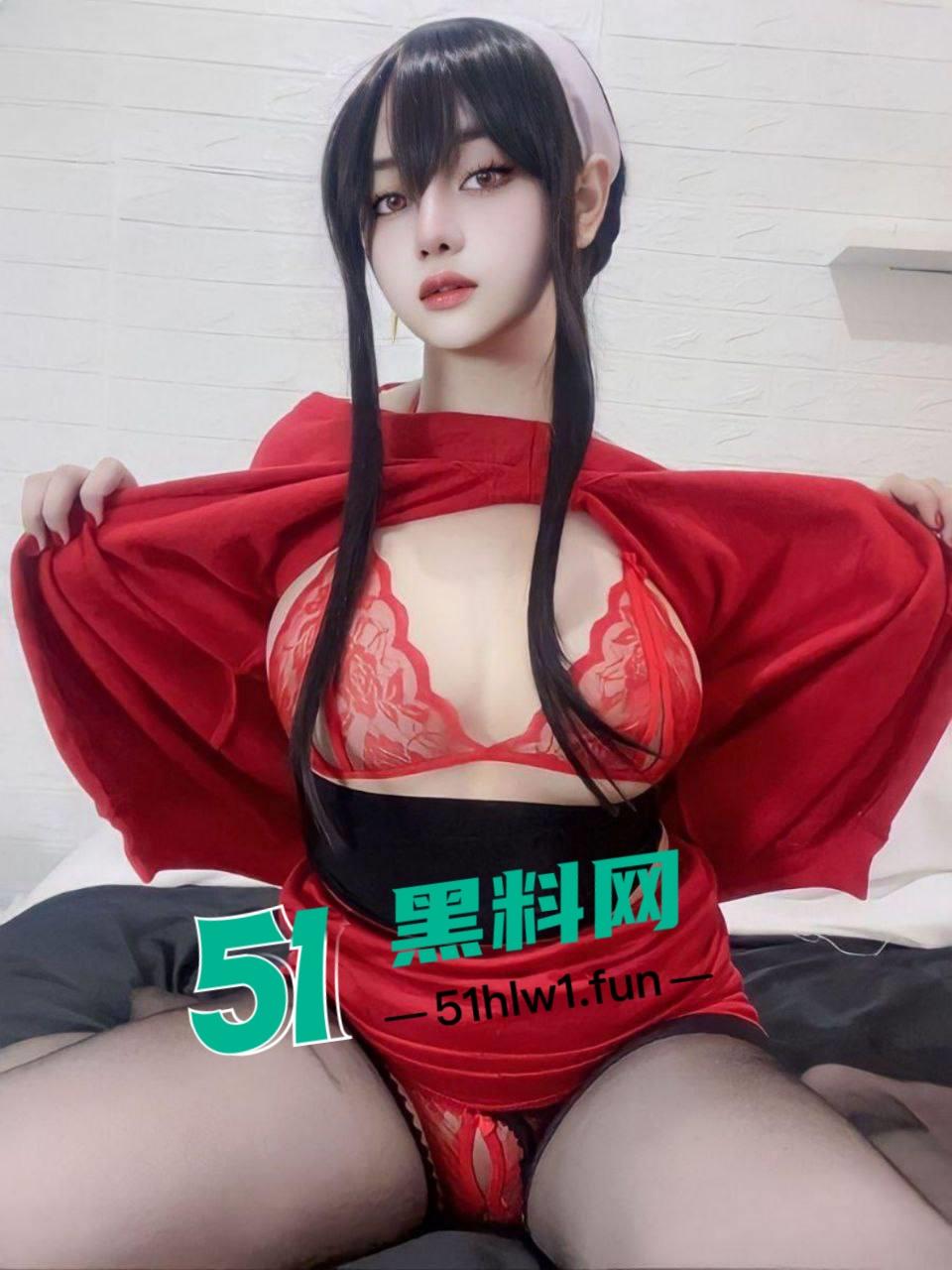 大奶高颜值少女穿性感黑丝透明红内衣，搔首弄姿揉奶玩穴道具爆插一线天嫩鲍淫叫声超好听。-8