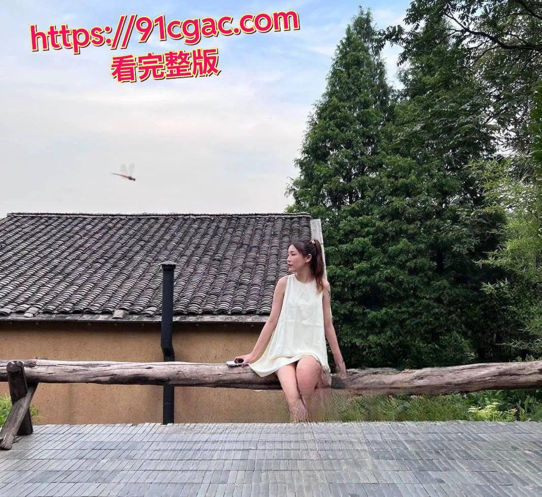 “你的老婆我帮你操” 超变态的绿帽癖玩法 强迫绿帽奴看着娇妻在胯下呻吟-2