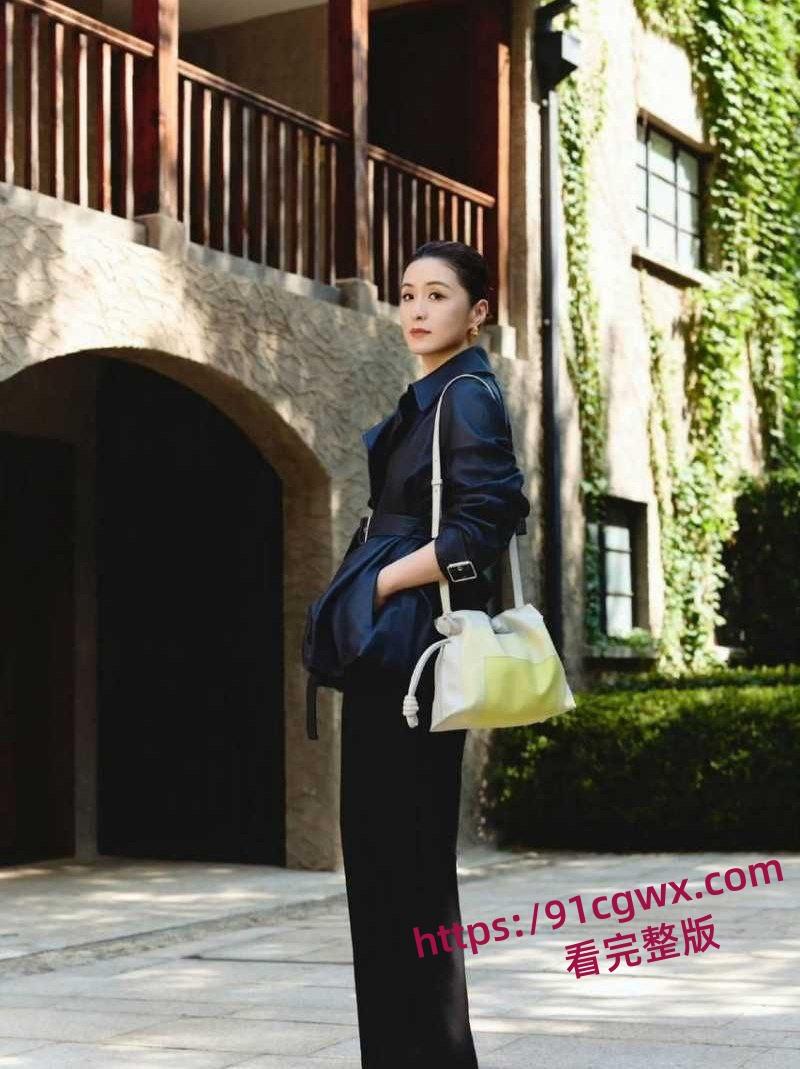 古二录音门再曝猛料王家卫混乱私生活引发轰动 对金靖开黄腔 借讨论剧本为由 与秦雯深夜偷欢！-8