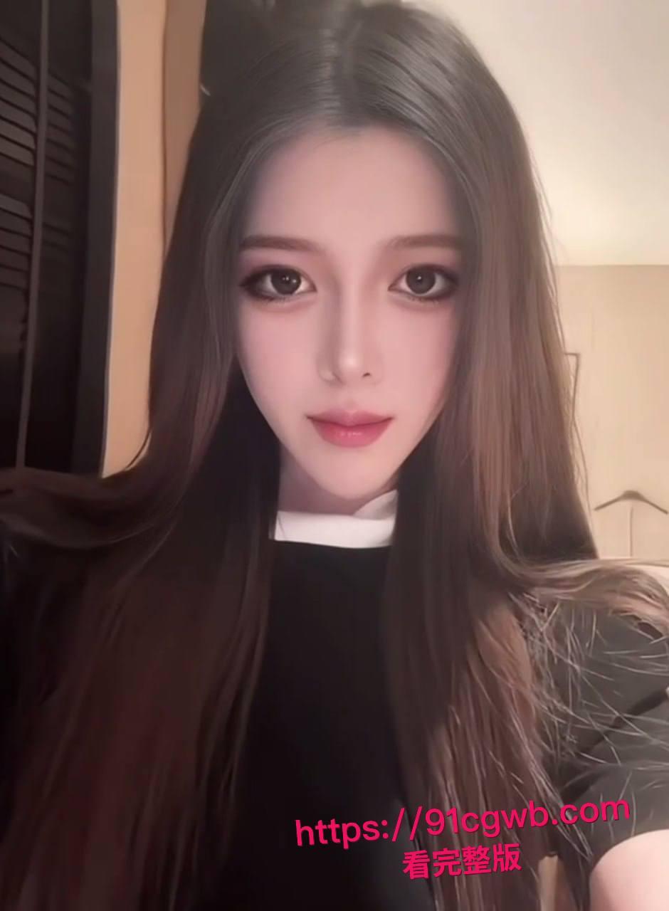 一字马骚逼沦陷！富二代胯下玩物口交舔穴酒店沙发狂干，姿势千变万化喷水失禁！-9