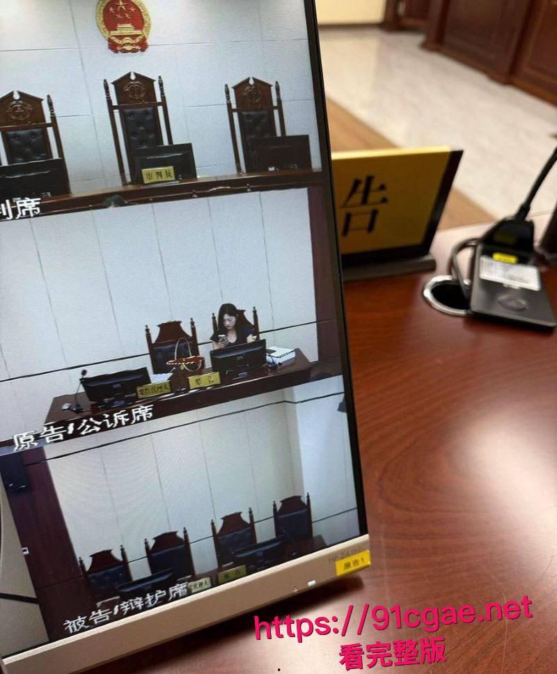 山东临沂精英女律师张琳不雅视频流出 西装女强人被操到喷水抽搐 气质尤物瞬间变母狗！-6