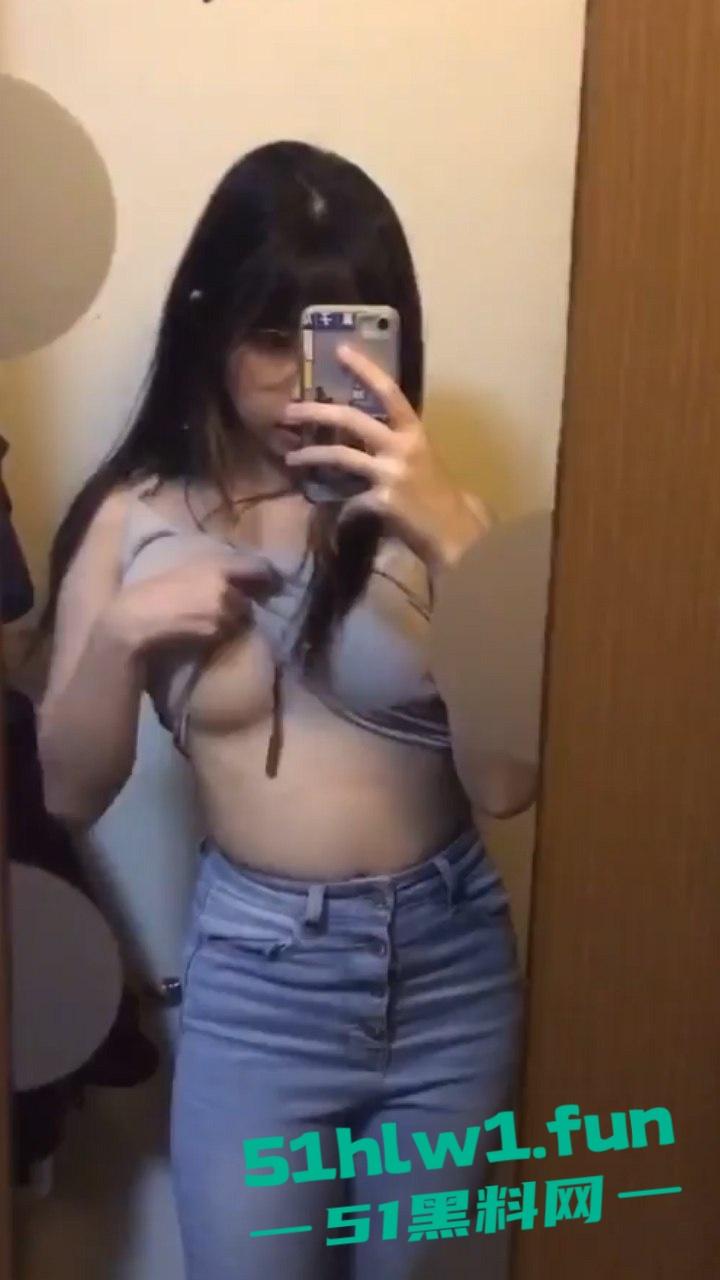 同城群撩骚河南师范萝莉眼镜妹【孟欣欣】足交口屌主动求操,裤子还没脱骚逼已经湿透!-4