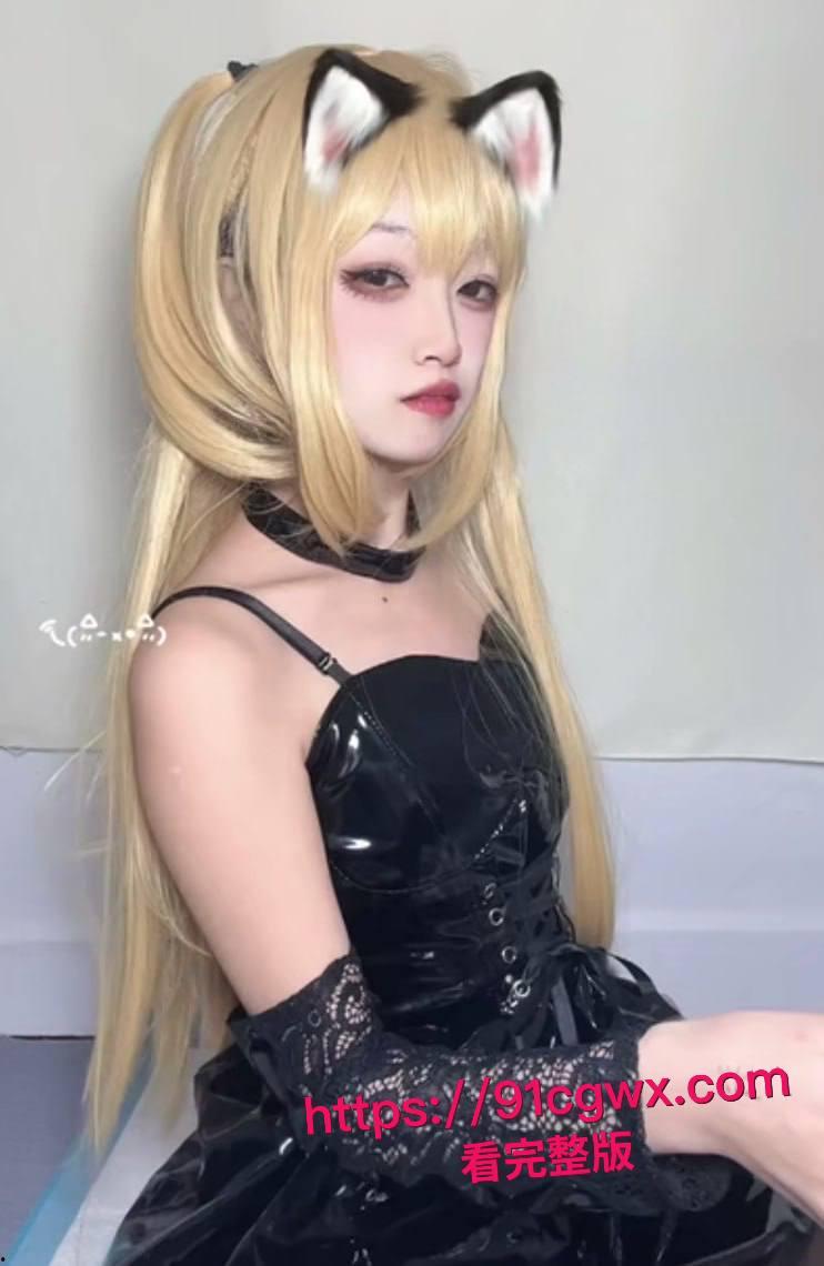 顶级反差福利姬神探狸狸黑历史大爆!从地下裸聊上岸网红,清纯脸蛋下藏骚货本性,全裸猫耳跪舔水晶棒!-8