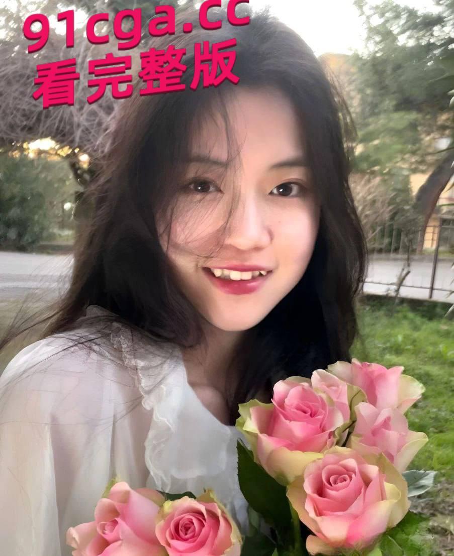 B站福利姬 羊咩咩 舰长提督福利 脸B同框非常反差母狗