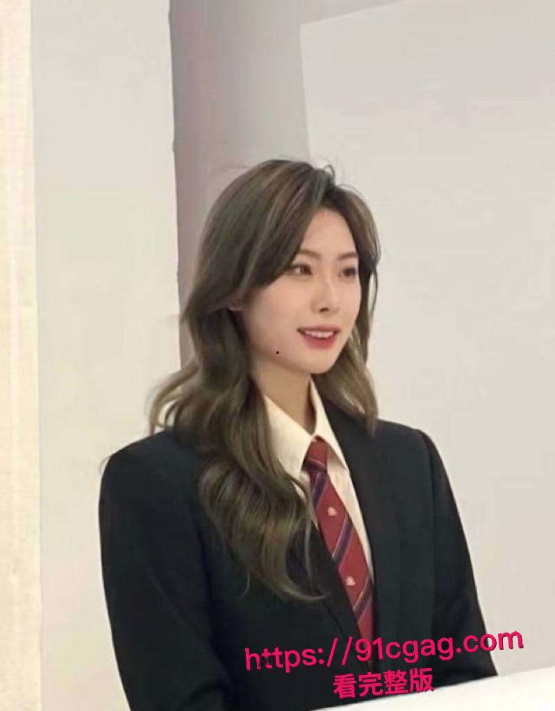 大连艺术学院周诗琦性爱调教视频遭前男友曝光 学校里教书育人 酒店里化身榨精母狗 极度反差!-10