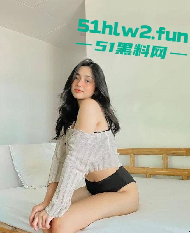 菲律宾网红【Julsbarba】性爱视频流出,笑得甜美,干起来肯定浪,白净母狗值得一试!-5