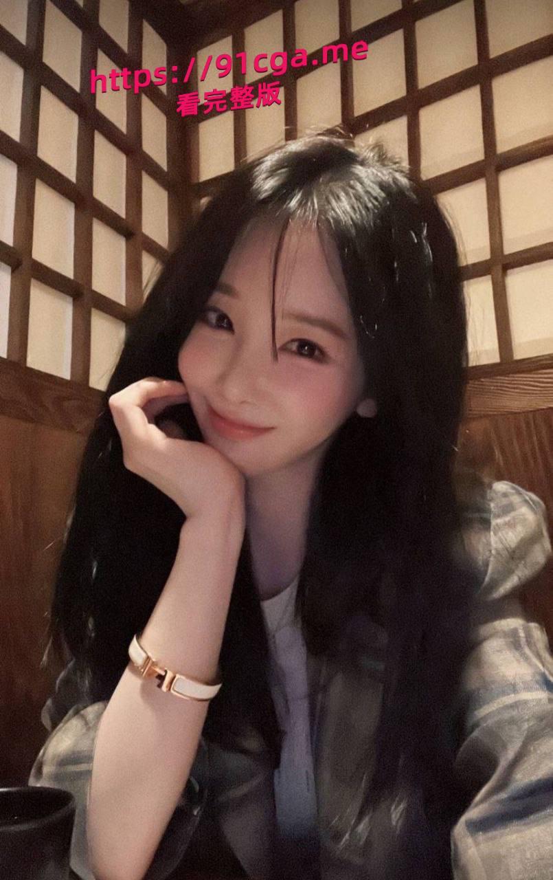 极品少妇深喉吃鸡口水直流 被射了个大花脸-1