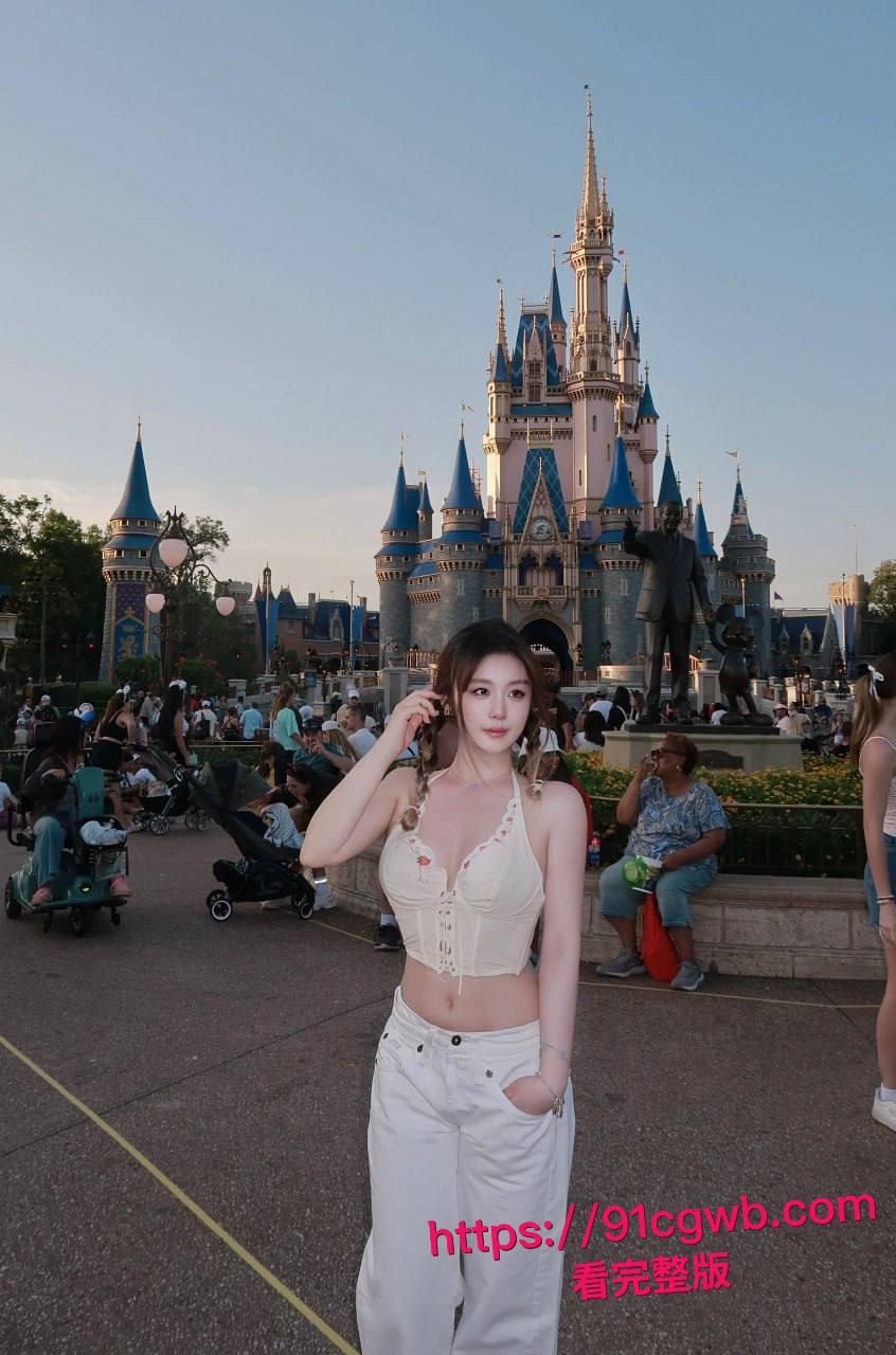 妹妹穿上旗袍勾引哥哥,最终被哥哥在椅上后入狂潮内射满骚穴!-10