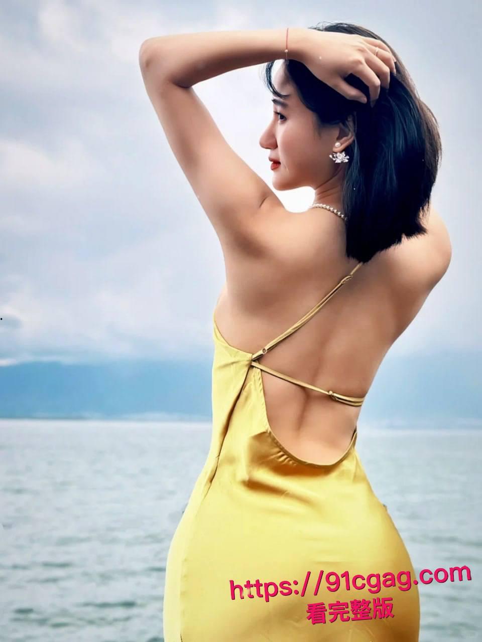 真实约炮!约到一个超有女人味的极品人妻,床上骚浪至极叫声听了就让人鸡巴硬!-2