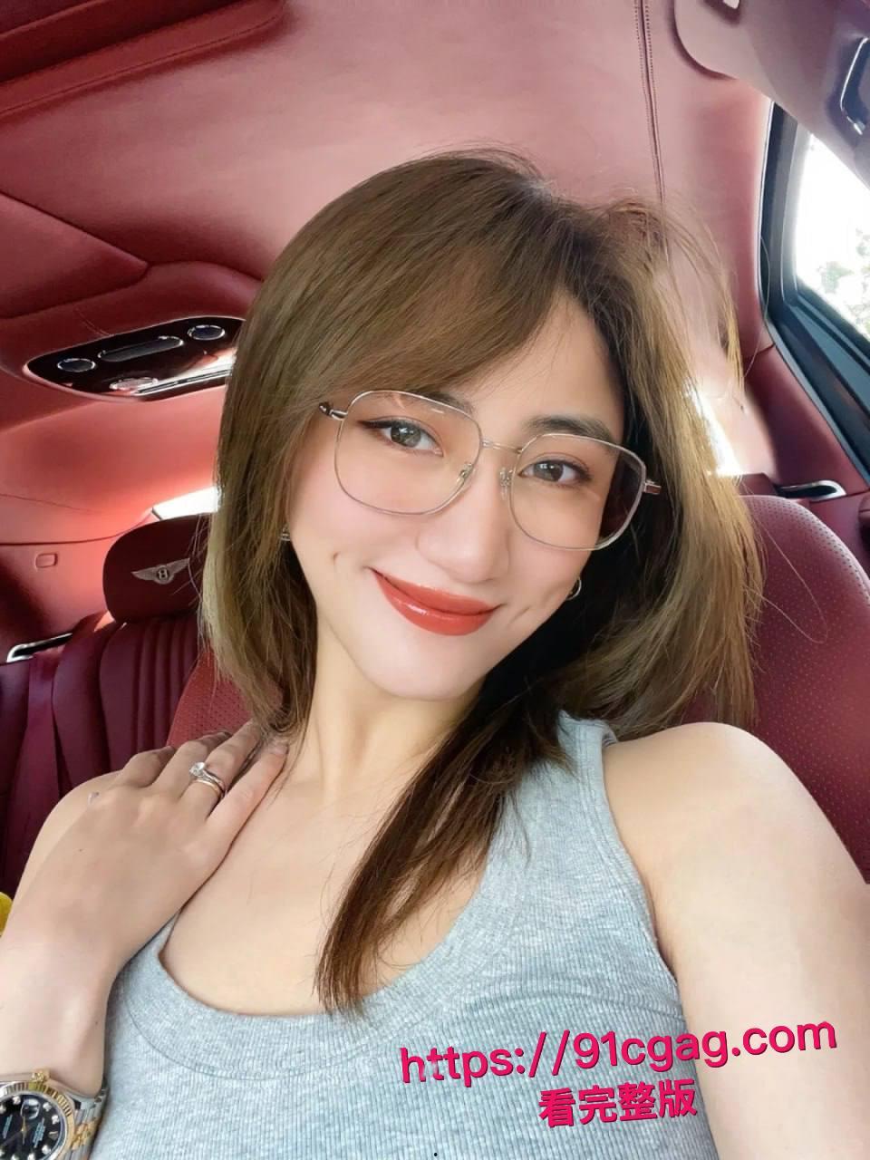 真实约炮!约到一个超有女人味的极品人妻,床上骚浪至极叫声听了就让人鸡巴硬!-8