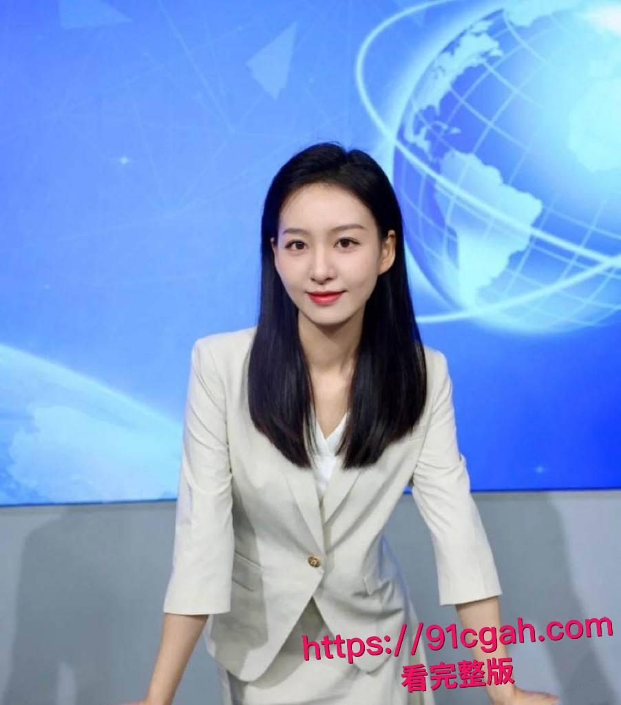 北京市实习主持人璇儿 与领导啪啪视频流出 镜头前端庄斯文 私底下淫贱无比 蒙眼吃屌 鸡巴扇脸 骚气实足-1