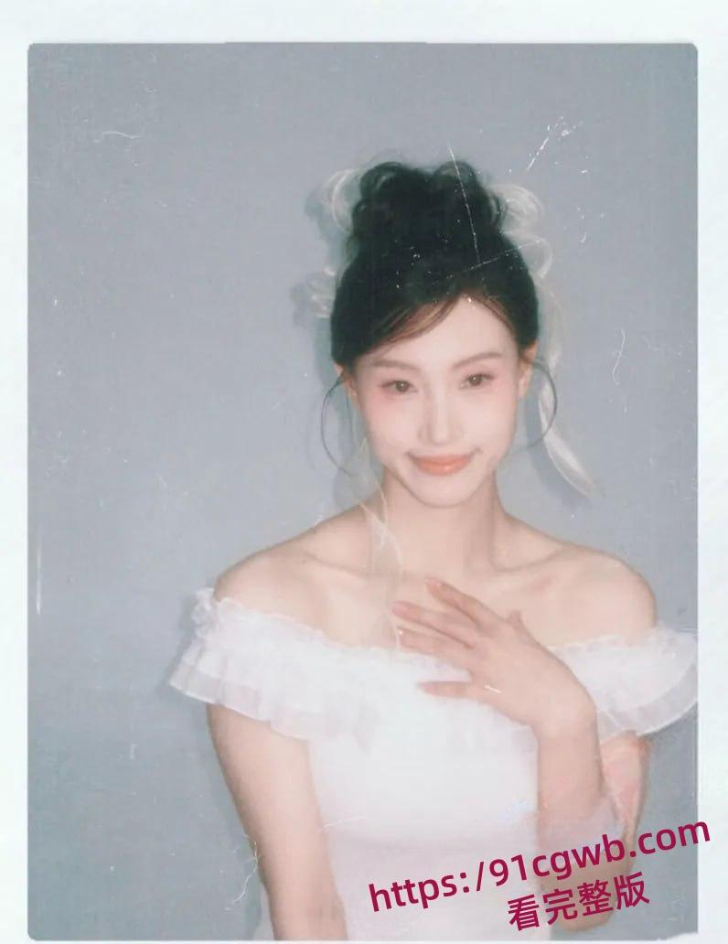 中国东方演艺集团舞蹈演员私密性爱视频,尺度大开附生活照-4